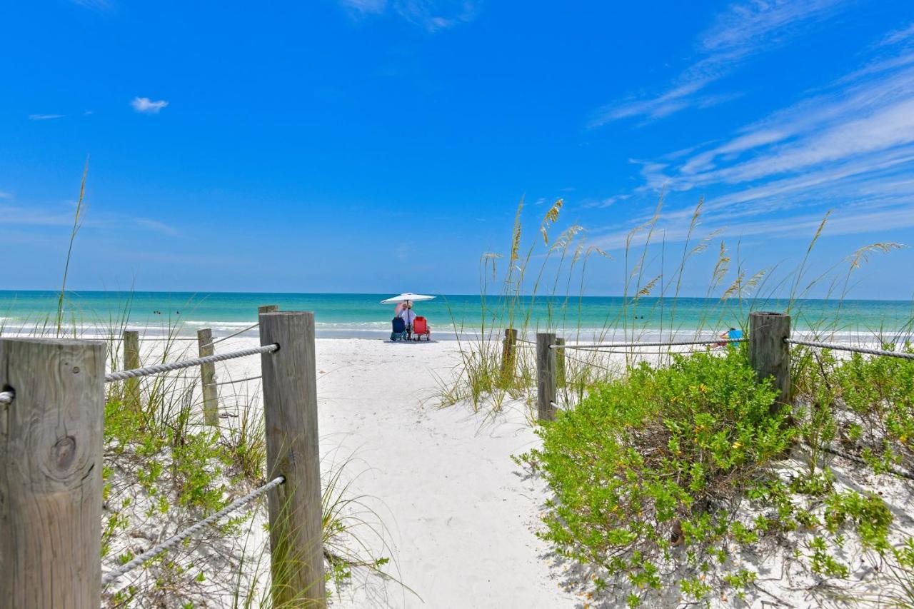 Anna Maria Island Beach Waves Bradenton Beach Exterior photo