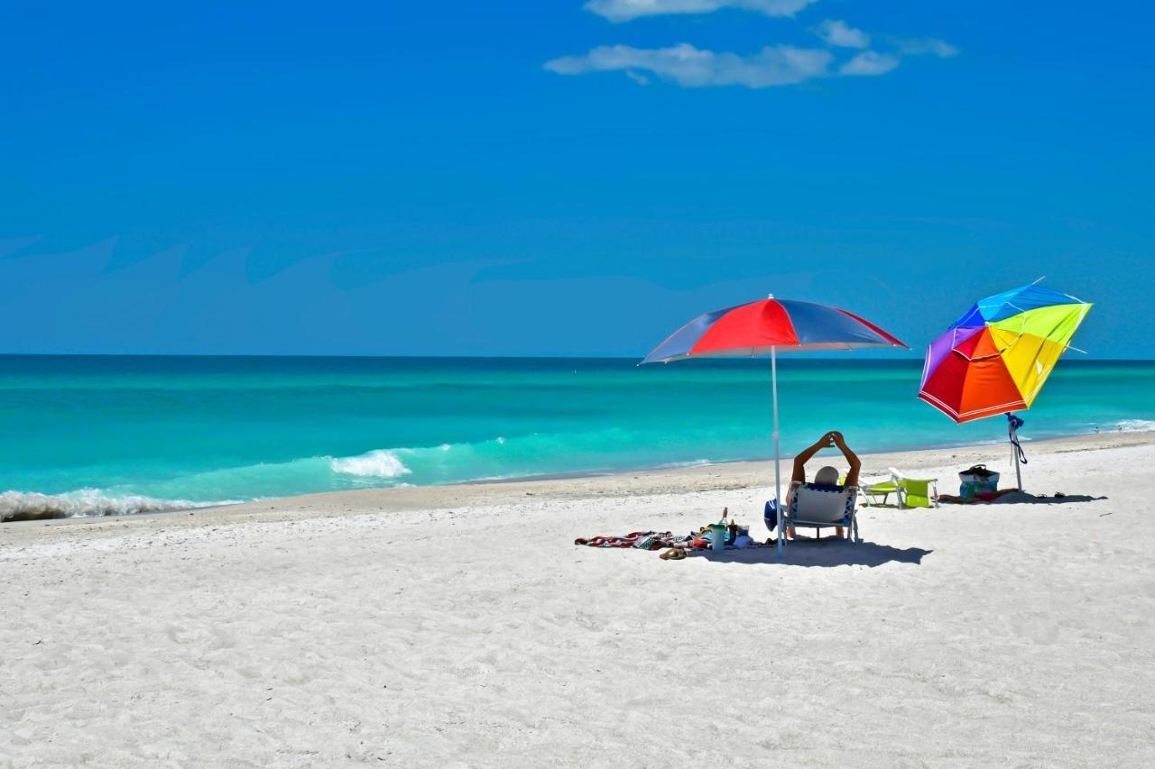 Anna Maria Island Beach Waves Bradenton Beach Exterior photo