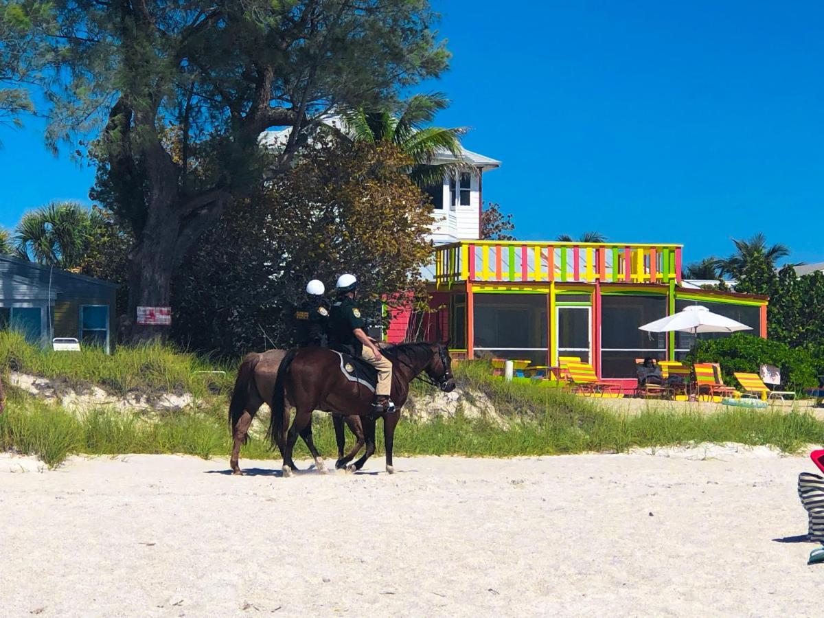 Anna Maria Island Beach Waves Bradenton Beach Exterior photo